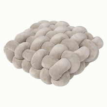 Load image into Gallery viewer, Factory Custom&amp;Dropshipping Luxury Floor Cushion Pillow Wholesale Woven Braided Chair Cushion
